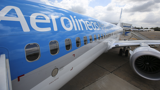 En 2022, Aerolíneas Argentinas requirió un 50% menos de aportes del estado