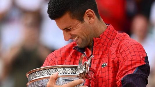 Novak Djokovic es el tenista más ganador de Grand Slam de la historia tras coronarse en Roland Garros