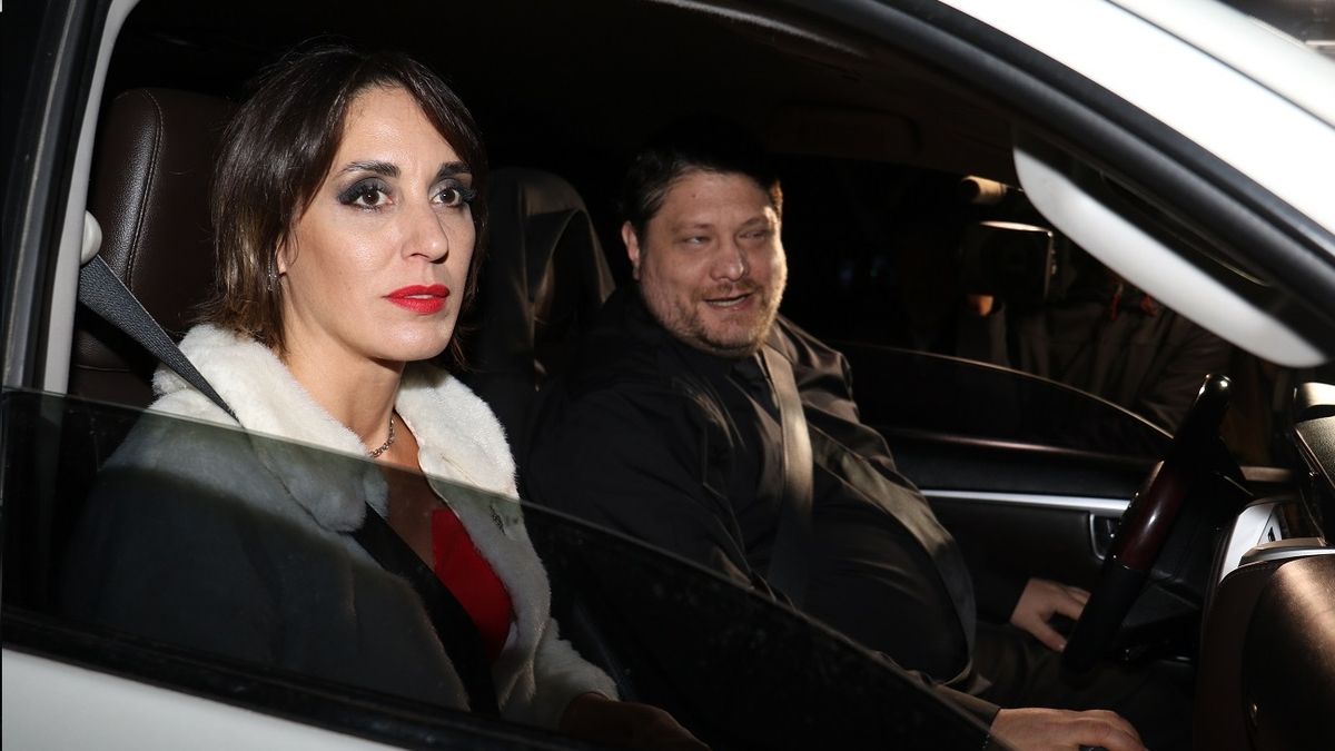 Nicolás Wiñazki y su mujer en el casamiento de Jorge Lanata y Elba Marcovecchio