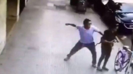 Detuvieron a una persona por la brutal agresión a una mujer en Palermo