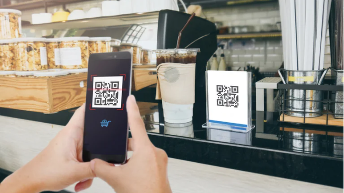 Interoperabilidad: 86 % de los argentinos afirmó conocer que los códigos QR de todos los comercios se pueden pagar con cualquier aplicación de home banking o billetera virtual. (Foto Archivo)