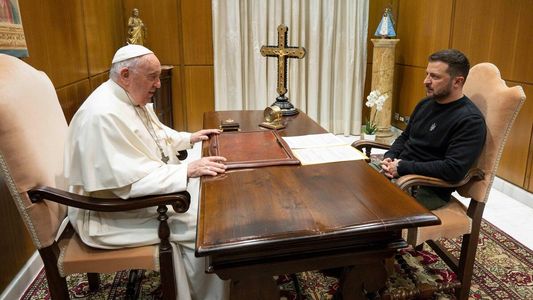 Volodimir Zelenski se reunió con el Papa Francisco en el Vaticano