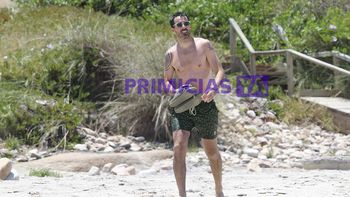 Nacho Viale en Punta del Este: Playa, amores y velitas