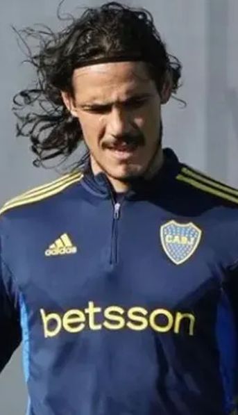 Calienta motores: el golazo que hizo Edinson Cavani en la práctica de Boca