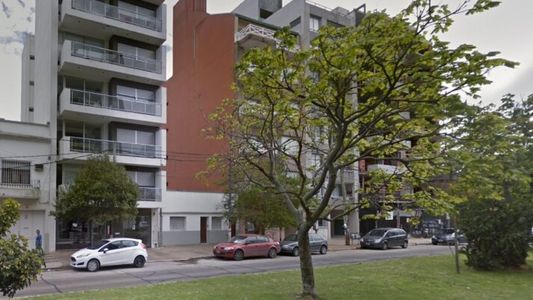 Se robaron más de medio millón y huyeron por los techos