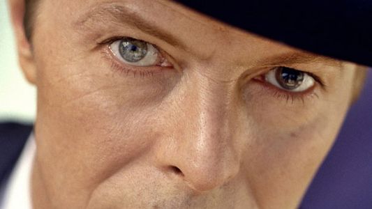 El nuevo videoclip de David Bowie, muy bien acompañado