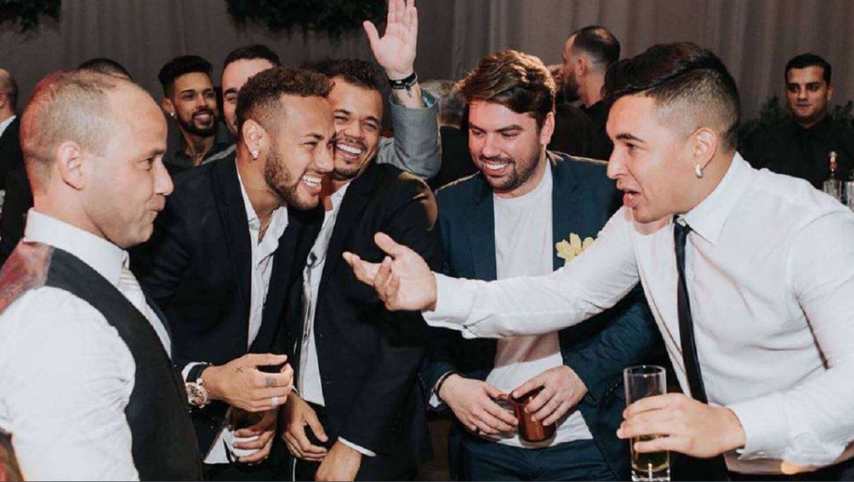 El sueldo que le paga Neymar a cada amigo que lo acompaña en su vida en Europa