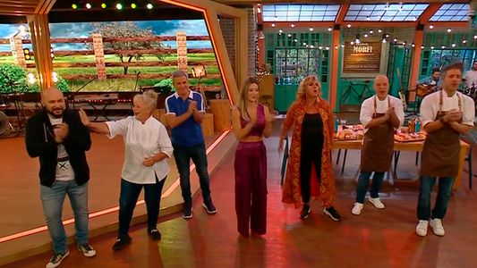 La llamativa presencia de una autoridad en el piso de La Peña de Morfi tras la denuncia contra Jey Mammon