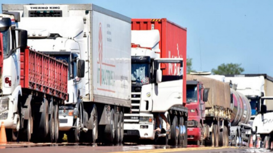 Santa Fe exigirá hisopados a transportistas no residentes que lleguen de zonas de circulación viral