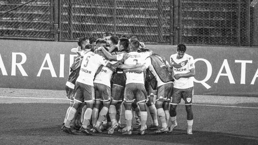 Copa Sudamericana: con un doblete de Almada, Vélez le ganó 2-0 a Deportivo Cali en Liniers por la ida de los octavos