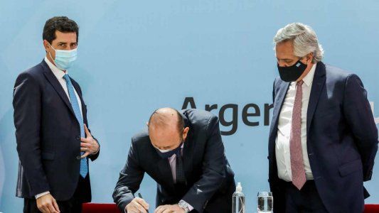 Con la firma del Pacto Fiscal, se entierra el compromiso de las provincias para bajar impuestos