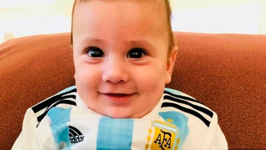 El emotivo mensaje de Antonela Roccuzzo y su hijo a Messi antes del partido