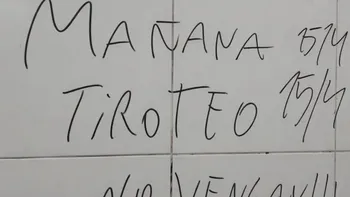 Aparecieron amenazas en colegios de al menos cinco provincias e investigan si es un reto de TikTok