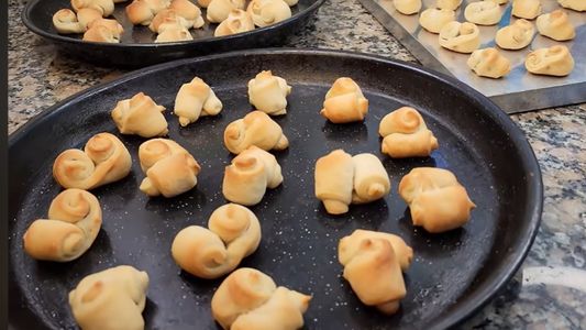 Cuernitos de grasa caseros: la receta fácil y económica para acompañar el mate
