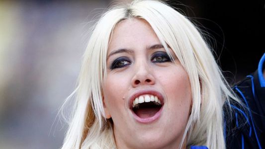 La panza de embarazada que Wanda Nara quiso ocultar... pero no pudo