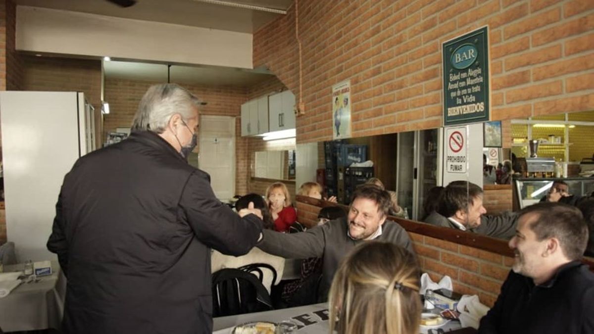 Alberto Santoro fue a almorzar con Leandro Santoro y Mariano Recalde.&nbsp;