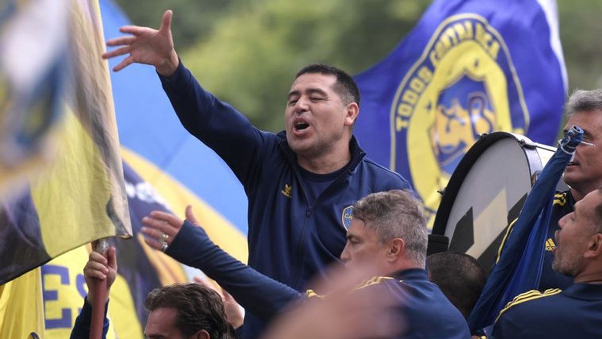 El sorprendente respaldo que recibió Riquelme de un dirigente del PJ: Puede ser presidente...