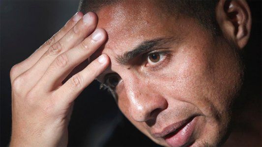 Vagabundos, pobres, ni siquiera ganan 2 mil euros por mes: la furia de Trezeguet con policías que lo detuvieron por manejar borracho