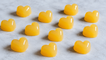 Las gomitas caseras son fáciles de preparar y se pueden hacer con distintos sabores e ingredientes.