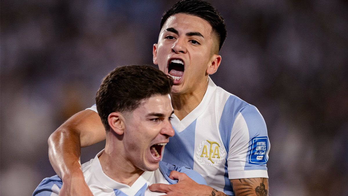 La Selección Argentina le ganó 1-0 a Chile y lo dejó con un pie fuera del próximo Mundial