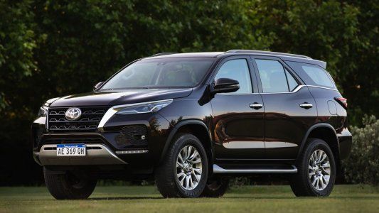 Toyota Argentina presenta la nueva SW4 con más potencia (204 CV) y mayor seguridad
