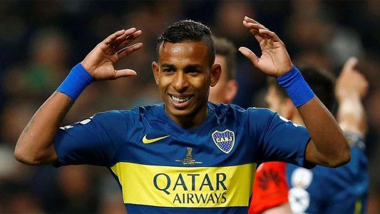 Dieron a Sebastián Villa afuera de Boca y Nicolás Burdisso debió salir a desmentirlo