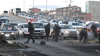 Bolivia evalúa una medida histórica para frenar los bloqueos y recuperar el control de las rutas
