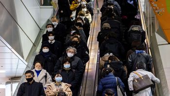 Coronavirus: el riesgo de reinfección con la variante Ómicron es 16 veces más alto que con Delta