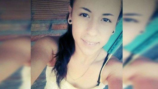 Analizan un billete de 5 pesos para saber si está escrito por una chica desaparecida