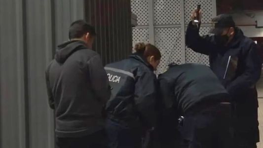 Horror y misterio en San Luis: hallan un cráneo humano con un 666 y una figura gótica grabada