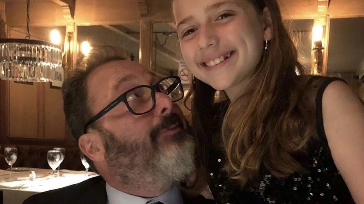 Gerardo Rozín junto a su hija