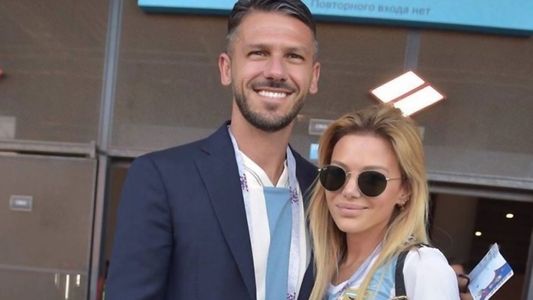 La foto de Evangelina Anderson con la Copa del Mundo y un detalle que llamó la atención