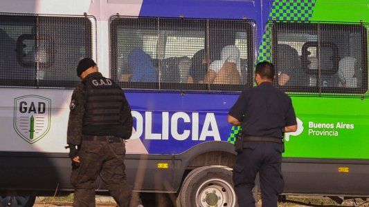 Trasladaron a los diez rugbiers detenidos por el crimen de Fernando para la rueda de reconocimiento