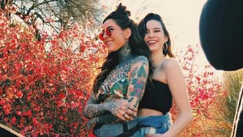 Candelaria y Juanita Tinelli, juntas, como culo y calzón, en una campaña