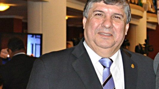 Quién es Mayans, el peronista “garante de paz” en la comisión que le pide explicaciones a Caputo