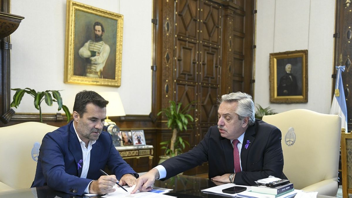 El secretario de Energía