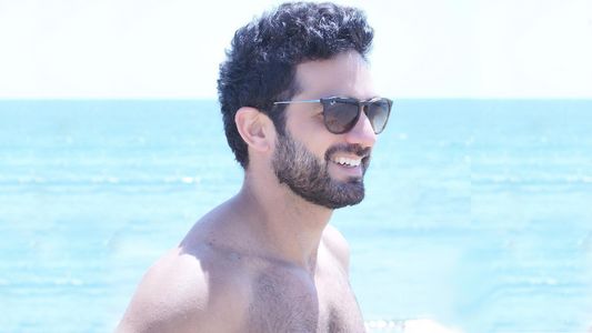 Pablo Heredia, el ex GH 2001, se fotografió con un caballito de mar y le saltaron a la yugular