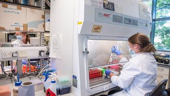 El fracaso de AstraZeneca en un tratamiento contra el Covid-19