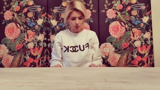 La China Suárez cumplió un viejo anhelo: comenzó con clases de piano