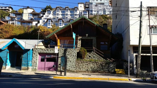 Tragedia en un jardín maternal con un bebé de 3 meses que estaba tomando la mamadera