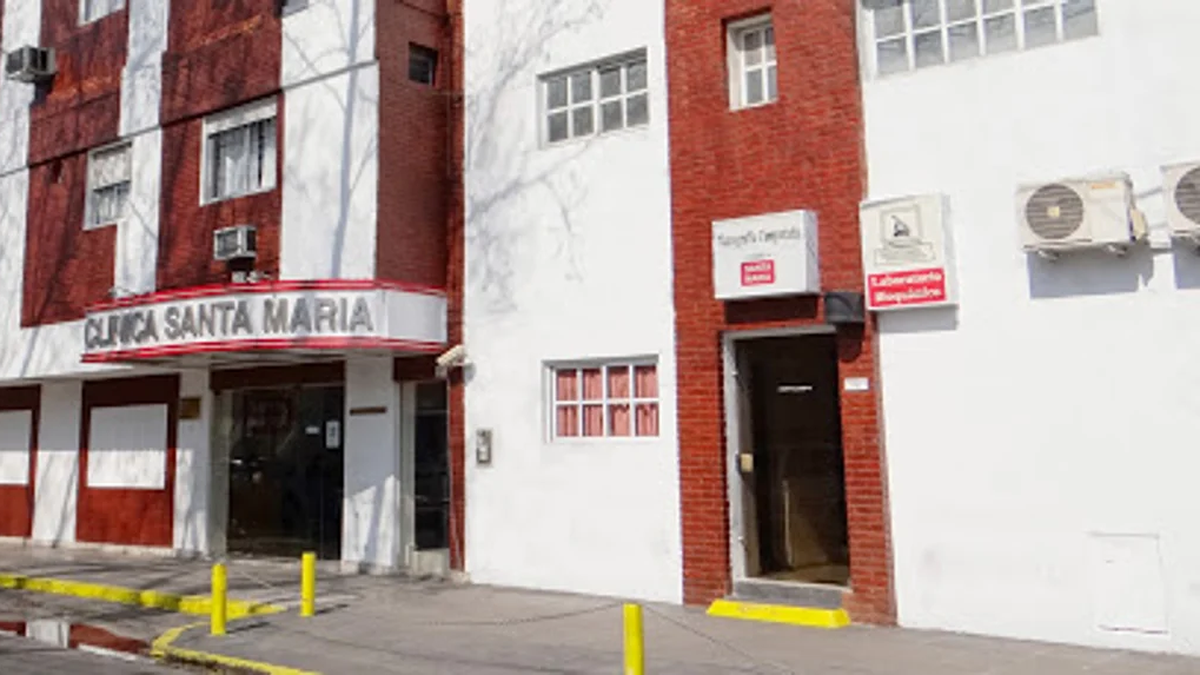El allanamiento se realizó en la Clínica Santa María de Villa Ballester.