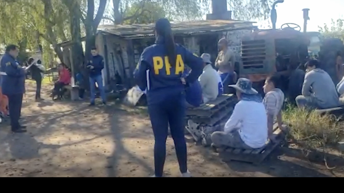 En un allanamiento a una fábrica de ladrillos se pudo rescatar a 21 personas víctimas de trata