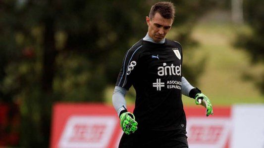 El video viral de Muslera y el celular en el entrenamiento era parte de una campaña y tenía un significado oculto