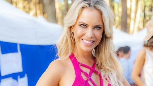 Para el infarto: la producción de Alejandra Maglietti en una pileta