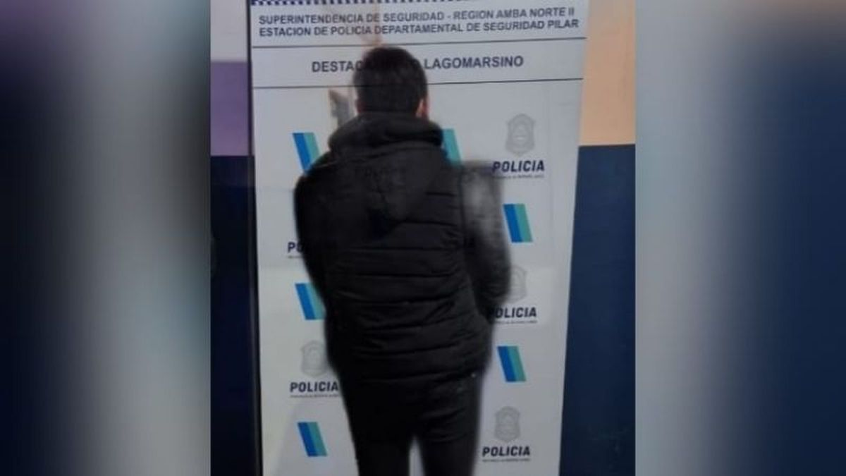 El hombre esperó que la mujer bajara del colectivo para manosearla y tratar de violarla