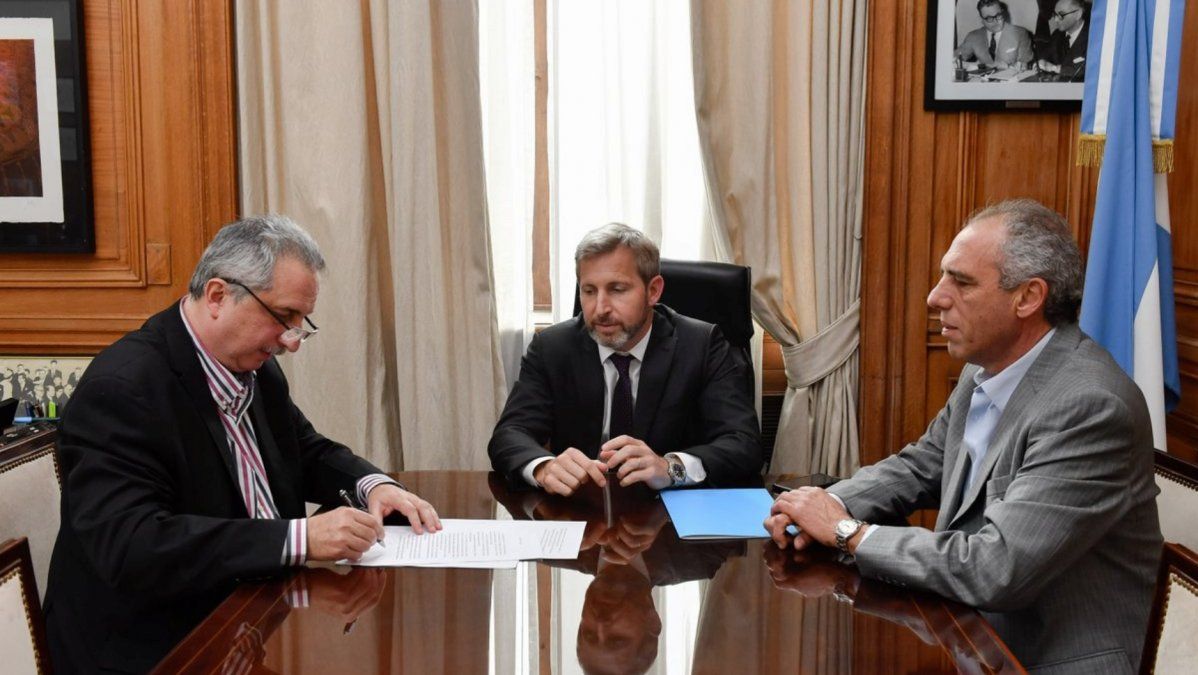 Frigerio admitió que pese al acuerdo con los gobernadores, el Presupuesto lo vota el Congreso