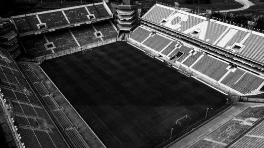 River hará de local contra Banfield en la cancha de Independiente y jugará bajo protesta