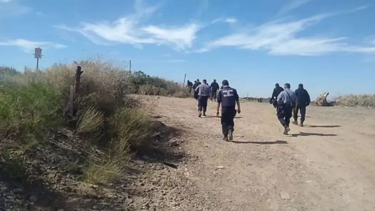 El cuerpo fue hallado en una zona de bardas al norte de General Roca. (Foto: gentileza diario R&iacute;o Negro).