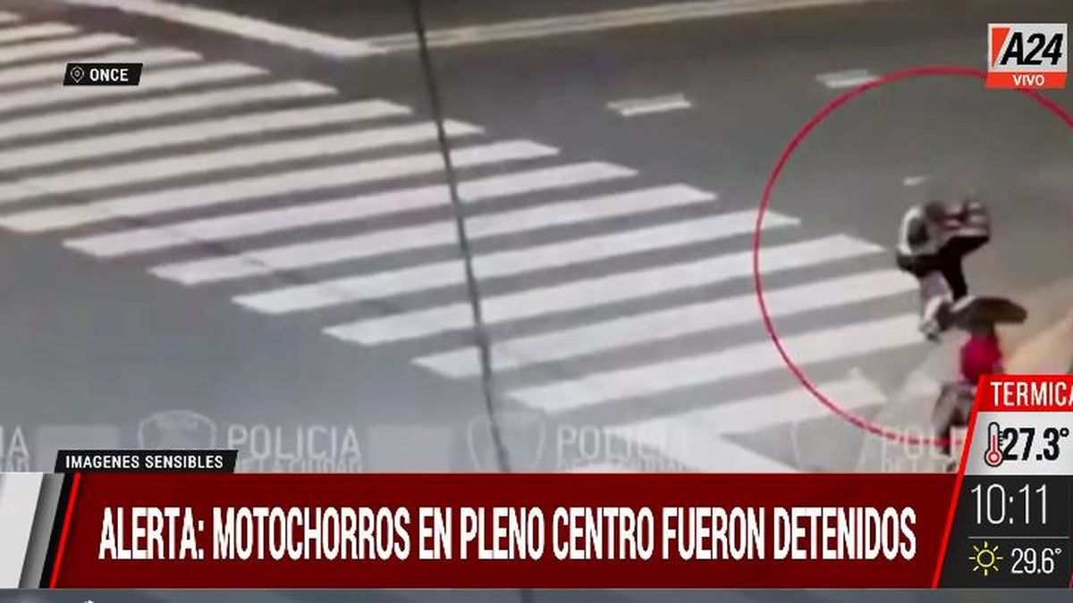 Once: así acechan los motochorros para robar al descuidista. (Captura de Tv)&nbsp;