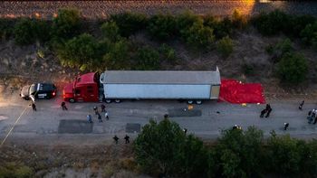 Estados Unidos: ya son 50 los inmigrantes muertos encontrados dentro de un camión